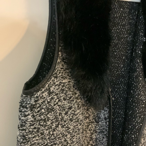 Talbots Black and Gray Faux Fur Vest - Picture 7 of 11